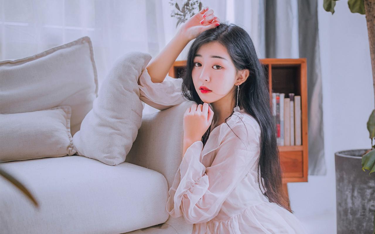 截至今年上半年，已有2128.4万人次享受免出示证件“刷脸”通关便利